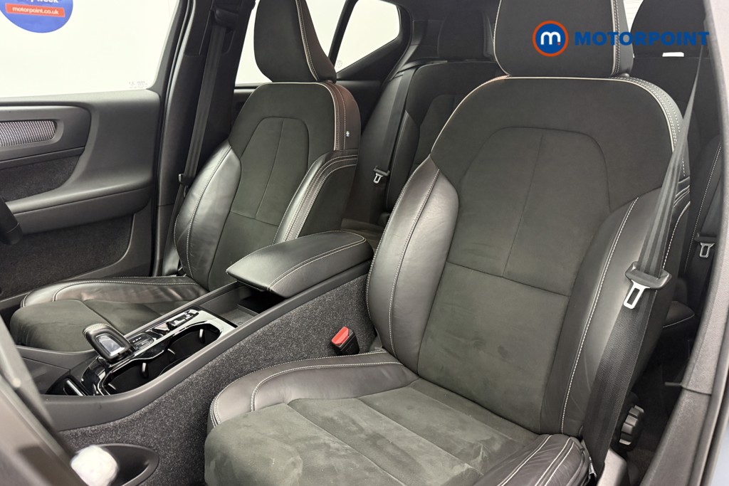 Volvo Xc40 R Design Pro Automatic Petrol Plug-In Hybrid SUV - Stock Number (1616308) - 3rd supplementary image