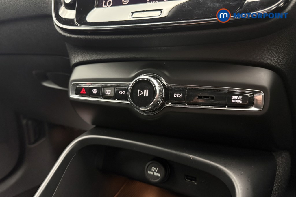 Volvo Xc40 R Design Pro Automatic Petrol Plug-In Hybrid SUV - Stock Number (1616308) - 13th supplementary image