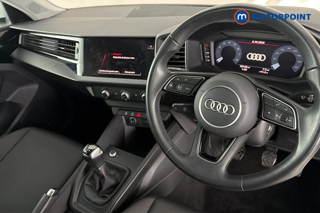Audi A1 Technik Manual Petrol Hatchback - Stock Number (1632325) - 2nd supplementary image