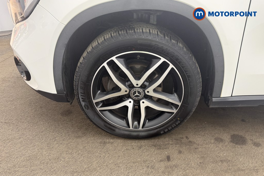 Mercedes-Benz GLA Urban Edition Automatic Petrol SUV - Stock Number (1642538) - 2nd supplementary image