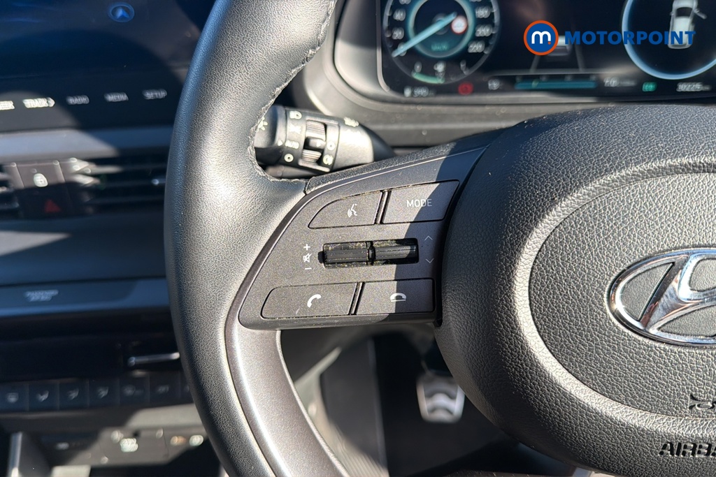 Hyundai Bayon Premium Manual Petrol SUV - Stock Number (1645630) - 4th supplementary image