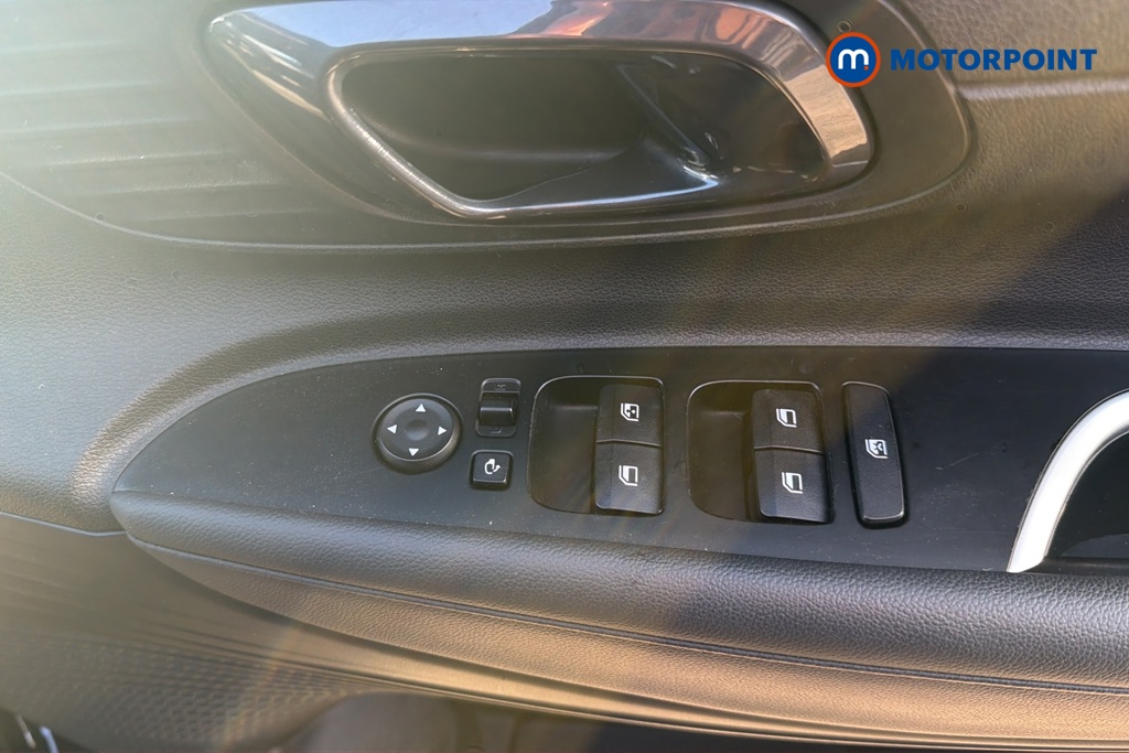 Hyundai Bayon Premium Manual Petrol SUV - Stock Number (1645630) - 19th supplementary image