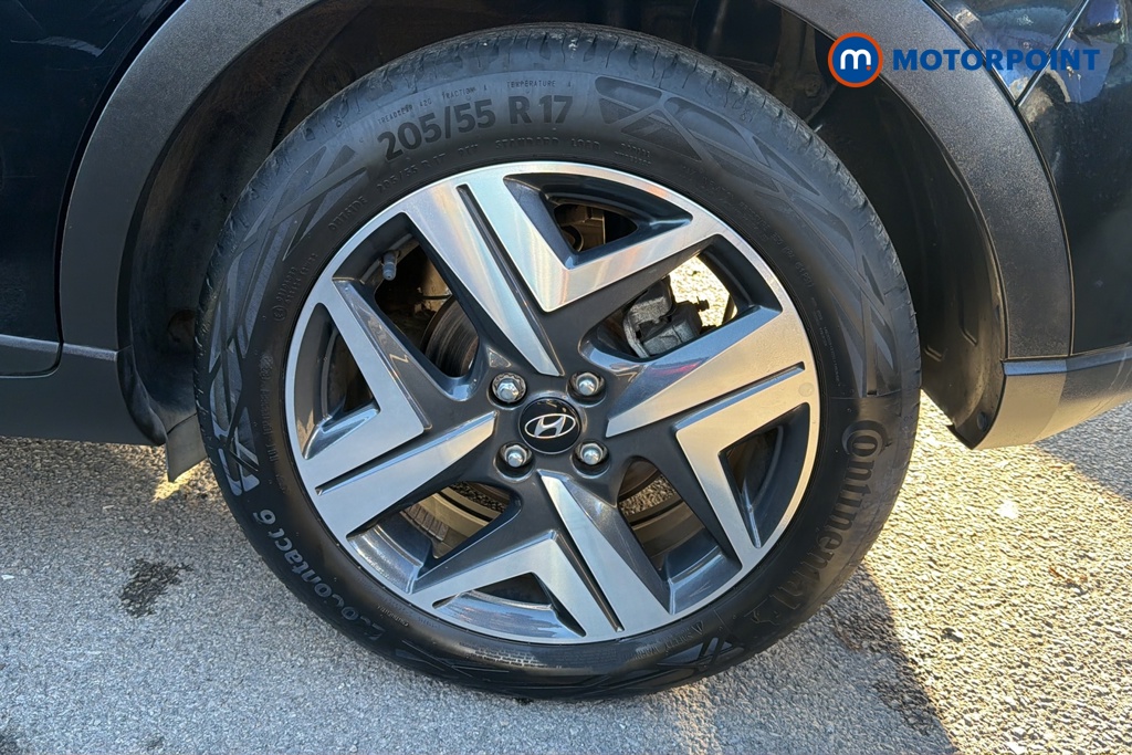 Hyundai Bayon Premium Manual Petrol SUV - Stock Number (1645630) - 45th supplementary image