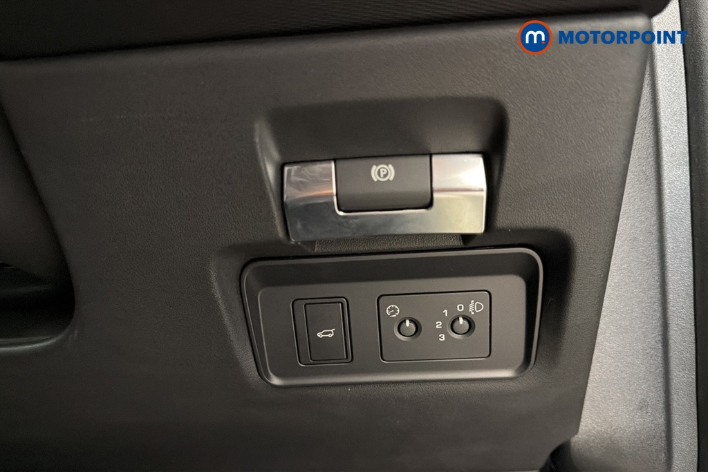 Land Rover Discovery Sport Urban Edition Automatic Diesel SUV - Stock Number (1652287) - 11th supplementary image