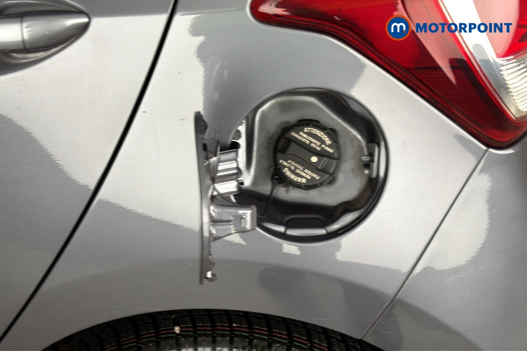 Hyundai I10 Play Manual Petrol Hatchback - Stock Number (1669223) - 41st supplementary image