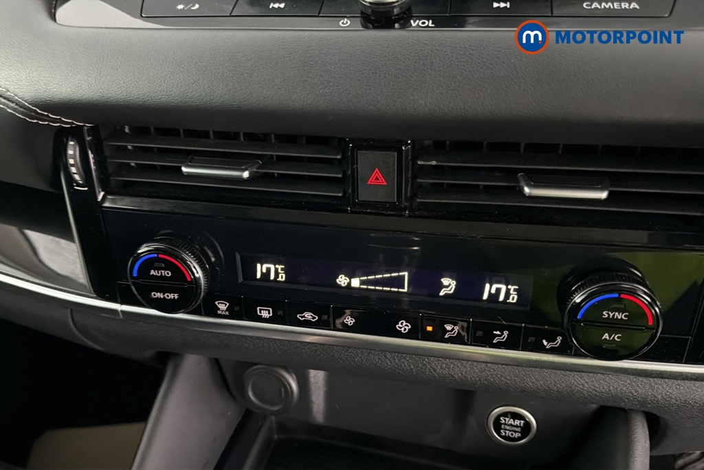 Nissan Qashqai N-Connecta Manual Petrol SUV - Stock Number (1669965) - 12th supplementary image