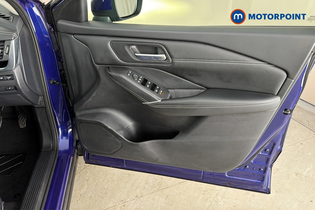 Nissan Qashqai N-Connecta Manual Petrol SUV - Stock Number (1669965) - 18th supplementary image
