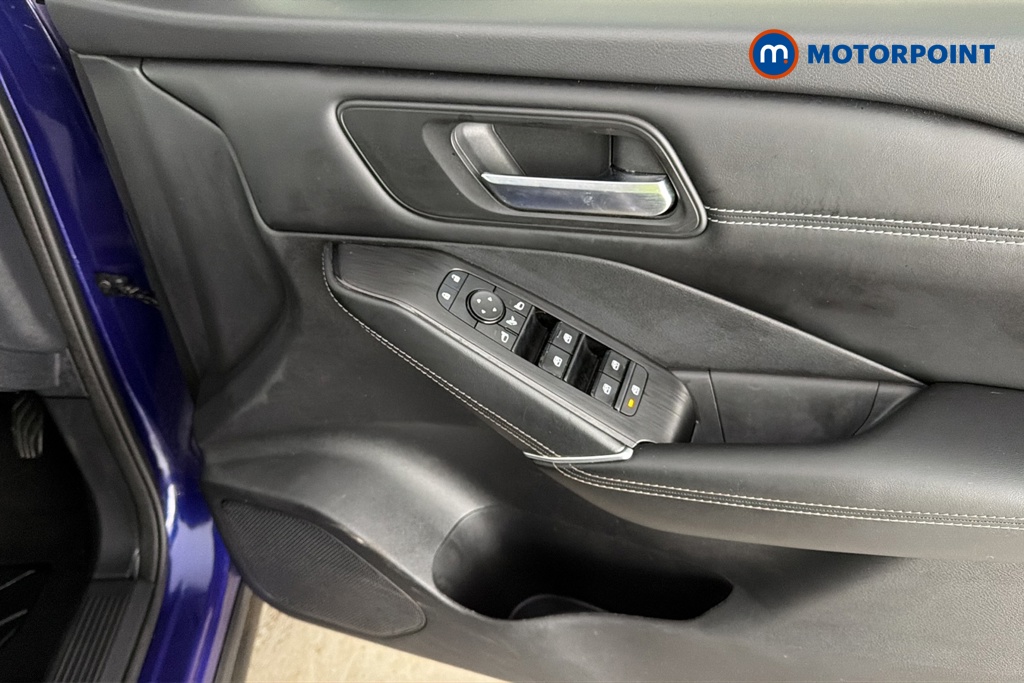 Nissan Qashqai N-Connecta Manual Petrol SUV - Stock Number (1669965) - 19th supplementary image