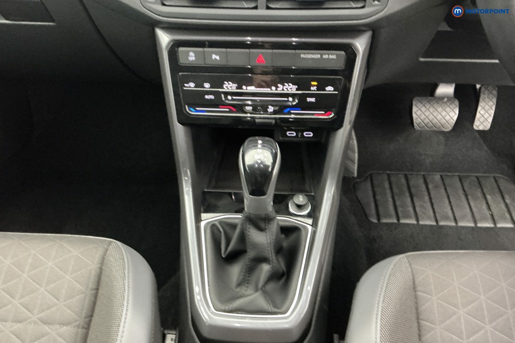 Volkswagen T-Cross SEL Automatic Petrol SUV - Stock Number (1670101) - 14th supplementary image