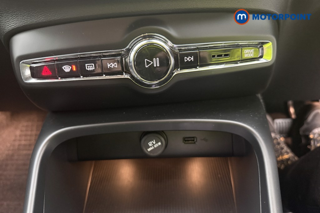 Volvo Xc40 Inscription Pro Automatic Petrol SUV - Stock Number (1671731) - 41st supplementary image