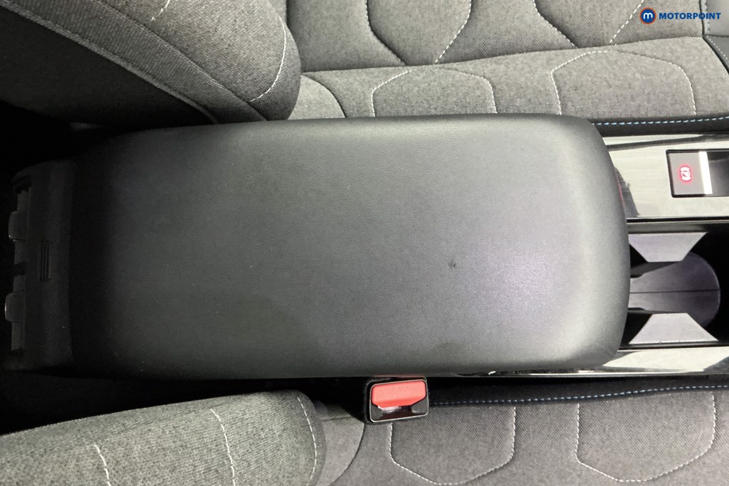 Citroen C4 Shine Automatic Electric Hatchback - Stock Number (1672138) - 12th supplementary image