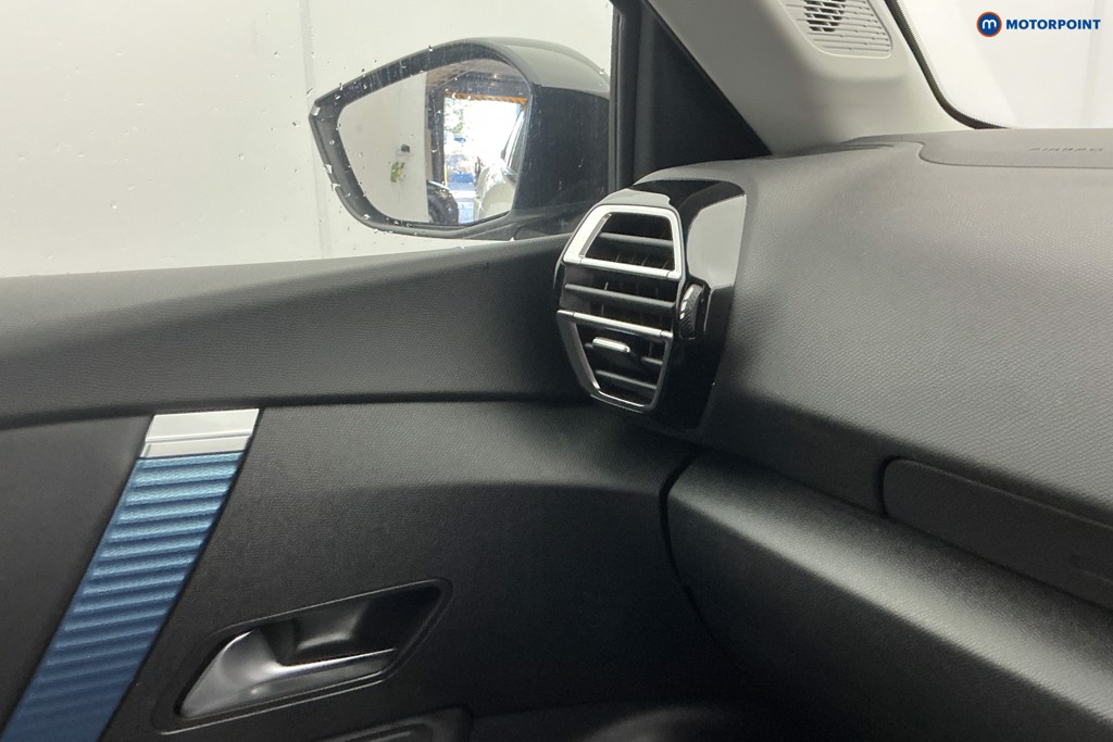 Citroen C4 Shine Automatic Electric Hatchback - Stock Number (1672138) - 16th supplementary image