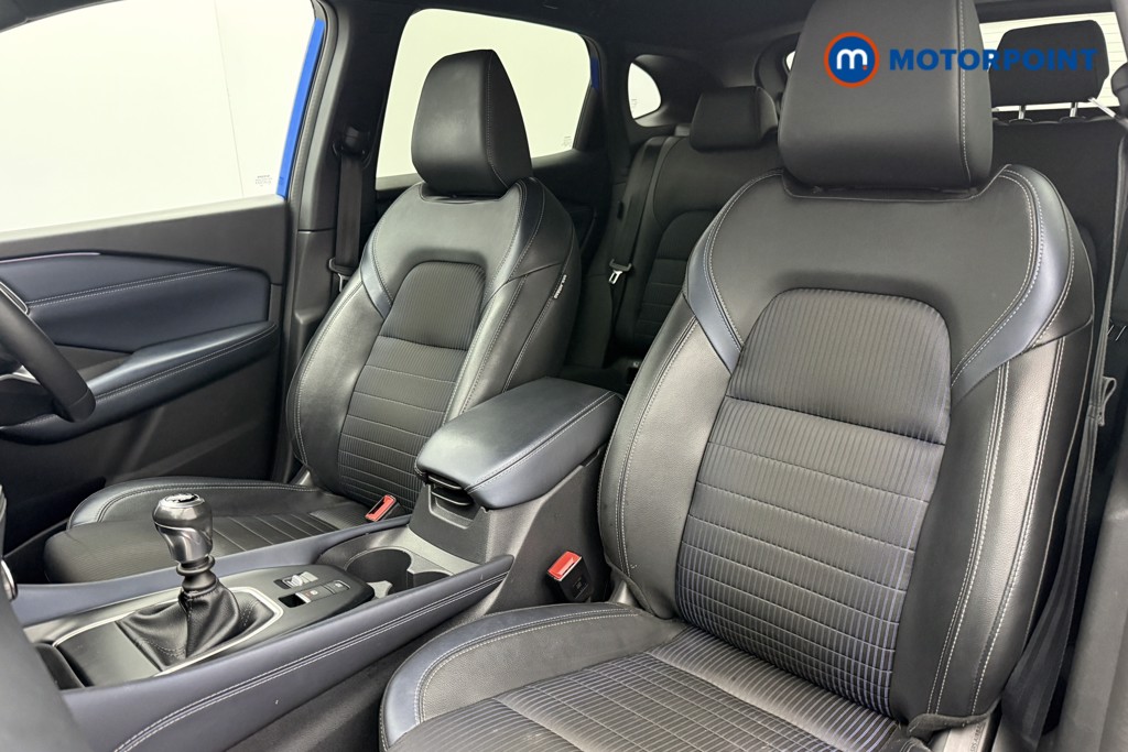 Nissan Qashqai Tekna Manual Petrol SUV - Stock Number (1672603) - 3rd supplementary image