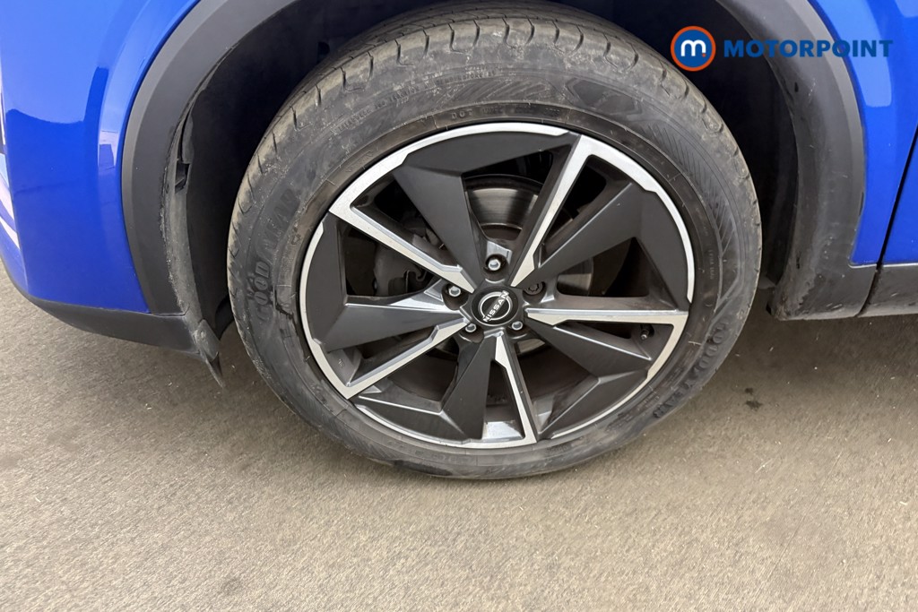 Nissan Qashqai Tekna Manual Petrol SUV - Stock Number (1672603) - 26th supplementary image