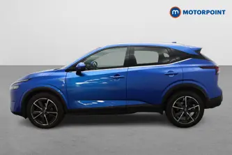 Nissan Qashqai Tekna Manual Petrol SUV - Stock Number (1672603) - Passenger side