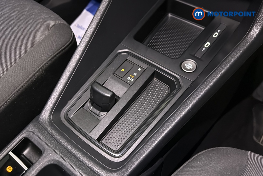 Volkswagen Caddy Maxi Life Automatic Petrol People Carrier - Stock Number (1673882) - 15th supplementary image