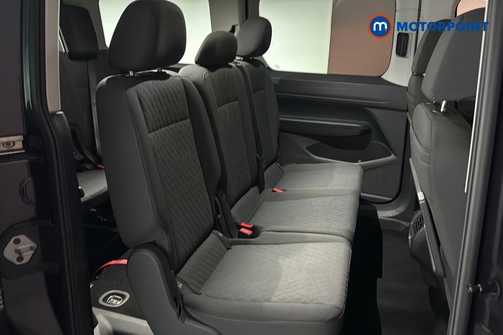 Volkswagen Caddy Maxi Life Automatic Petrol People Carrier - Stock Number (1673882) - 25th supplementary image