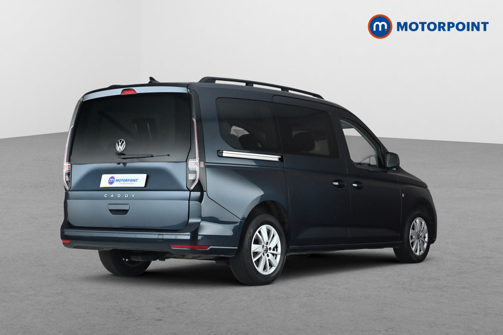 Volkswagen Caddy Maxi Life Automatic Petrol People Carrier - Stock Number (1673882) - Passenger side rear corner