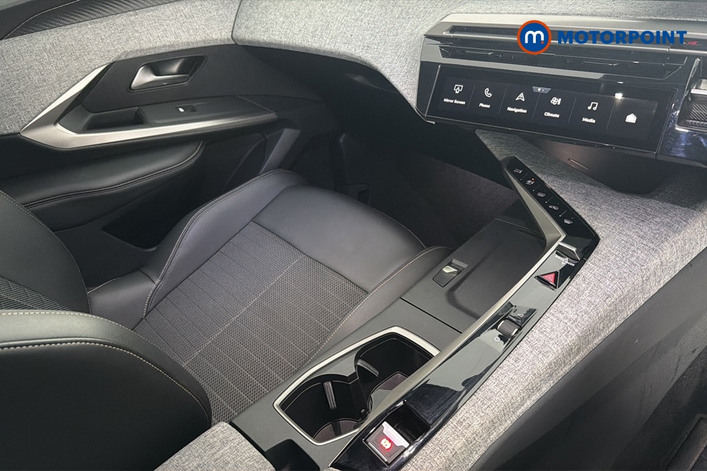 Peugeot 3008 Allure Automatic Petrol SUV - Stock Number (1673982) - 15th supplementary image