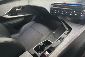 Peugeot 3008 Allure Automatic Petrol SUV - Stock Number (1673982) - 15th supplementary image