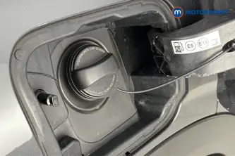 Peugeot 3008 Allure Automatic Petrol SUV - Stock Number (1673982) - 41st supplementary image