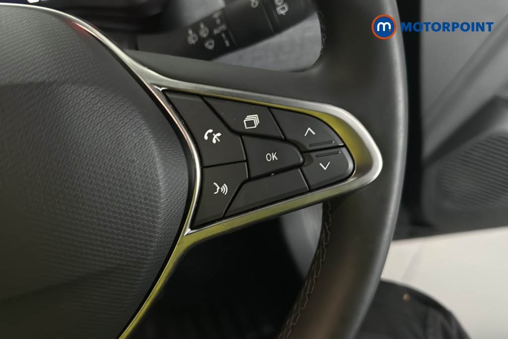 Renault Clio Techno Manual Petrol Hatchback - Stock Number (1674531) - 3rd supplementary image
