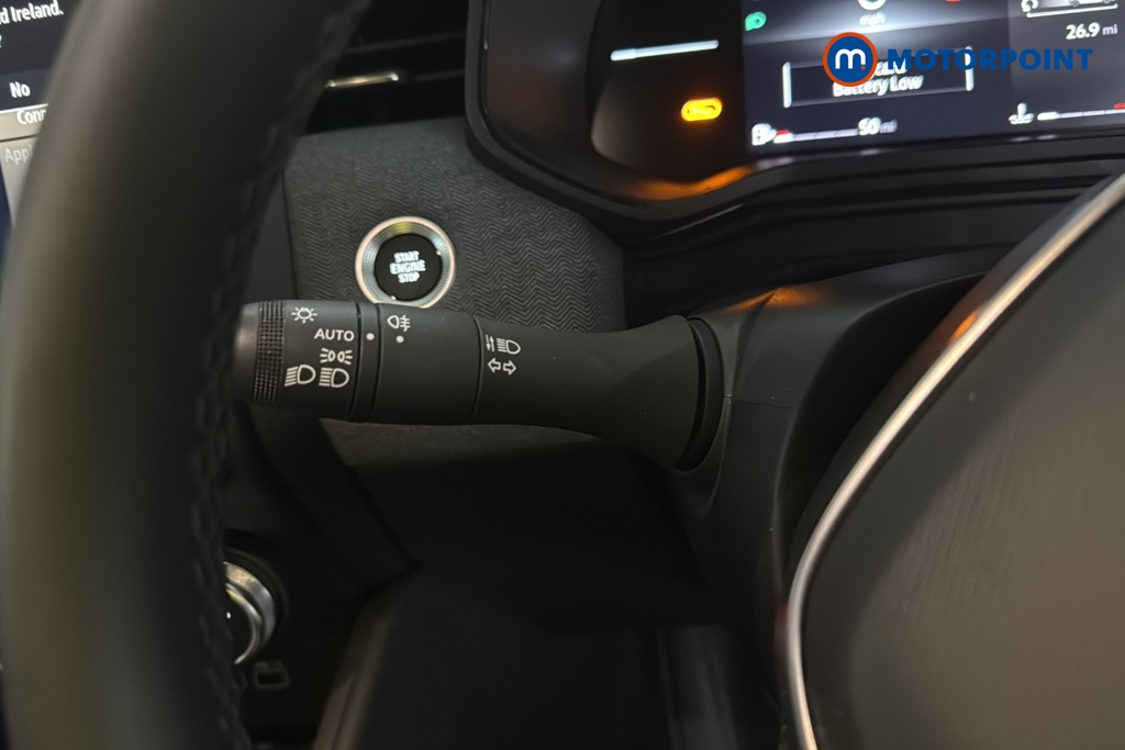 Renault Clio Techno Manual Petrol Hatchback - Stock Number (1674531) - 5th supplementary image