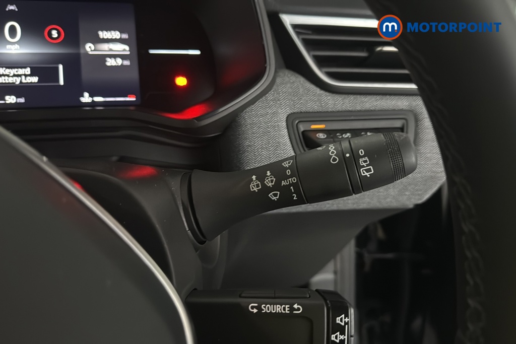 Renault Clio Techno Manual Petrol Hatchback - Stock Number (1674531) - 6th supplementary image