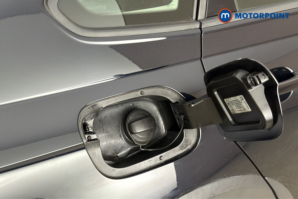 Volkswagen Taigo Life Manual Petrol SUV - Stock Number (1676793) - 41st supplementary image
