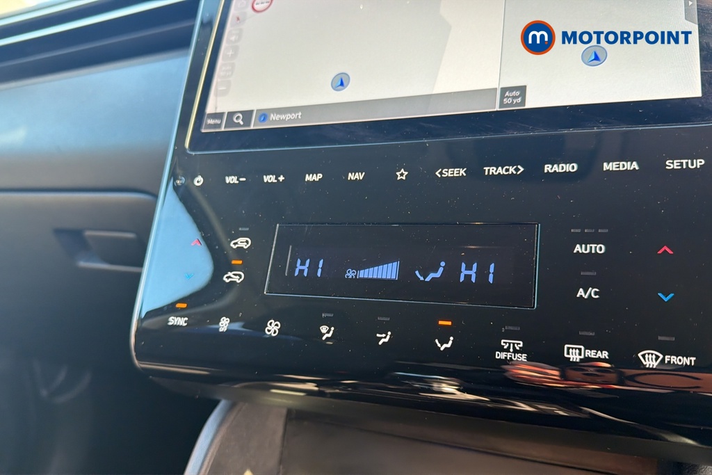 Hyundai Tucson Premium Manual Petrol SUV - Stock Number (1677163) - 12th supplementary image