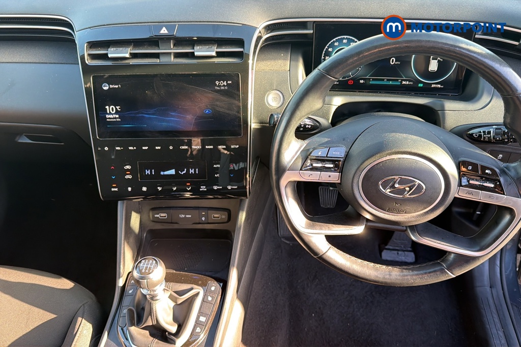 Hyundai Tucson Premium Manual Petrol SUV - Stock Number (1677163) - 1st supplementary image