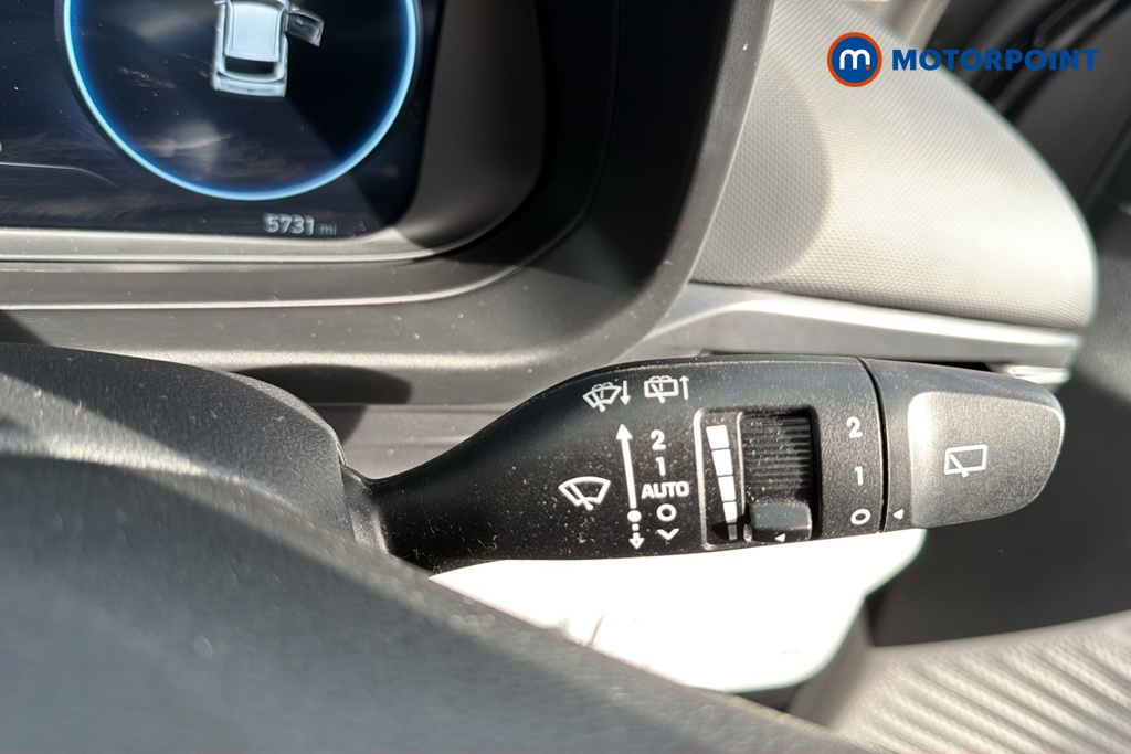 Hyundai I20 Tech Line Automatic Petrol Hatchback - Stock Number (1677457) - 6th supplementary image