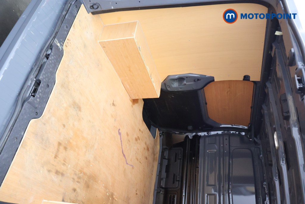 Renault Trafic Extra Sport Manual Diesel Panel Van - Stock Number (1679143) - 22nd supplementary image