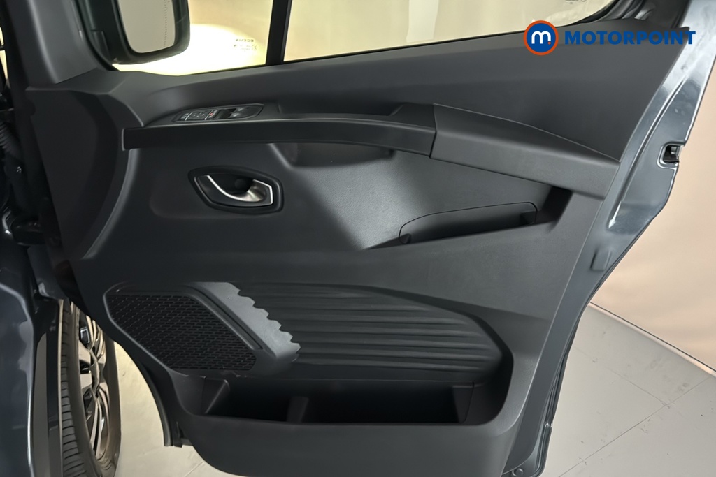 Renault Trafic Extra Sport Manual Diesel Panel Van - Stock Number (1679179) - 18th supplementary image