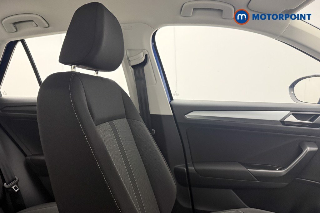 Volkswagen T-Roc Life Manual Petrol SUV - Stock Number (1679322) - 14th supplementary image