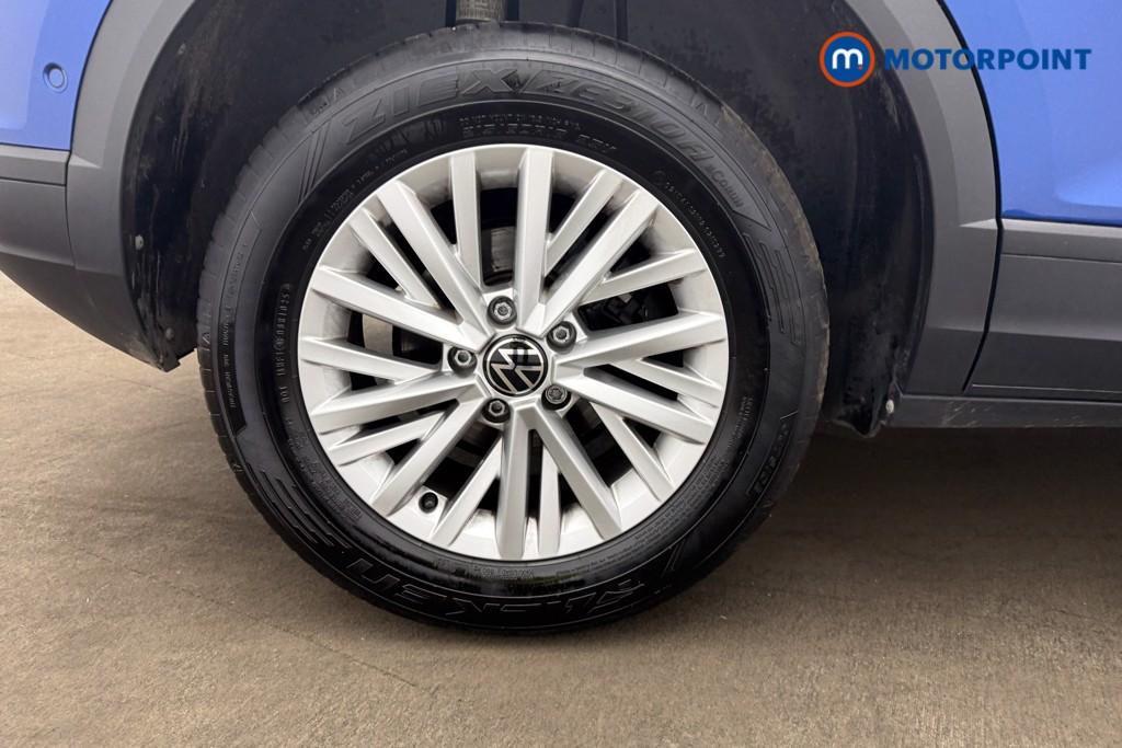 Volkswagen T-Roc Life Manual Petrol SUV - Stock Number (1679322) - 35th supplementary image