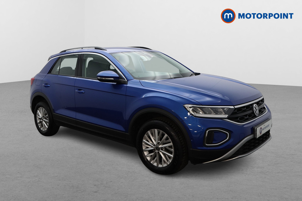 Volkswagen T-Roc Life Manual Petrol SUV - Stock Number (1679322) - Drivers side front corner