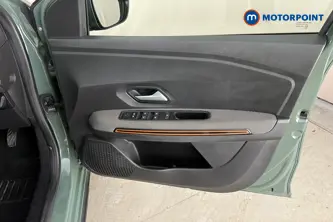 Dacia Sandero Stepway Journey Manual Petrol Hatchback - Stock Number (1679685) - 18th supplementary image
