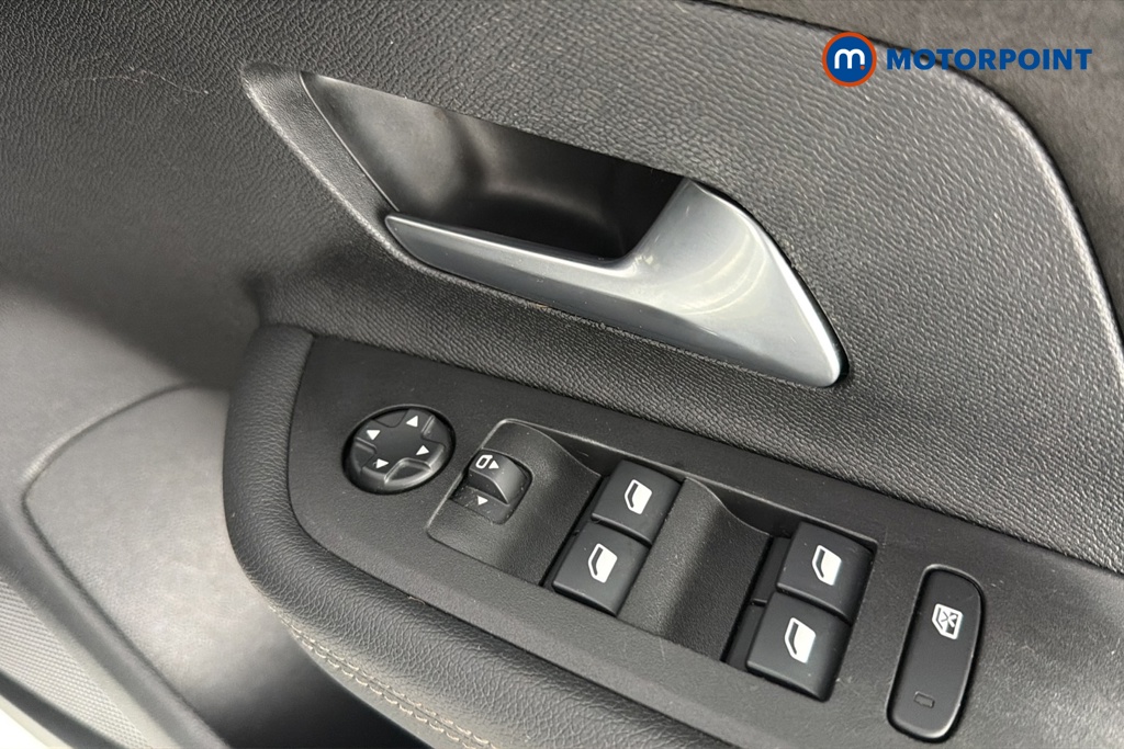 Vauxhall Mokka Ultimate Automatic Electric SUV - Stock Number (1680422) - 19th supplementary image