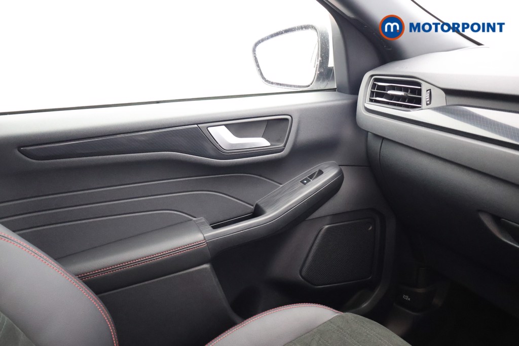 Ford Kuga St-Line Edition Automatic Petrol Plug-In Hybrid SUV - Stock Number (1680570) - 11th supplementary image