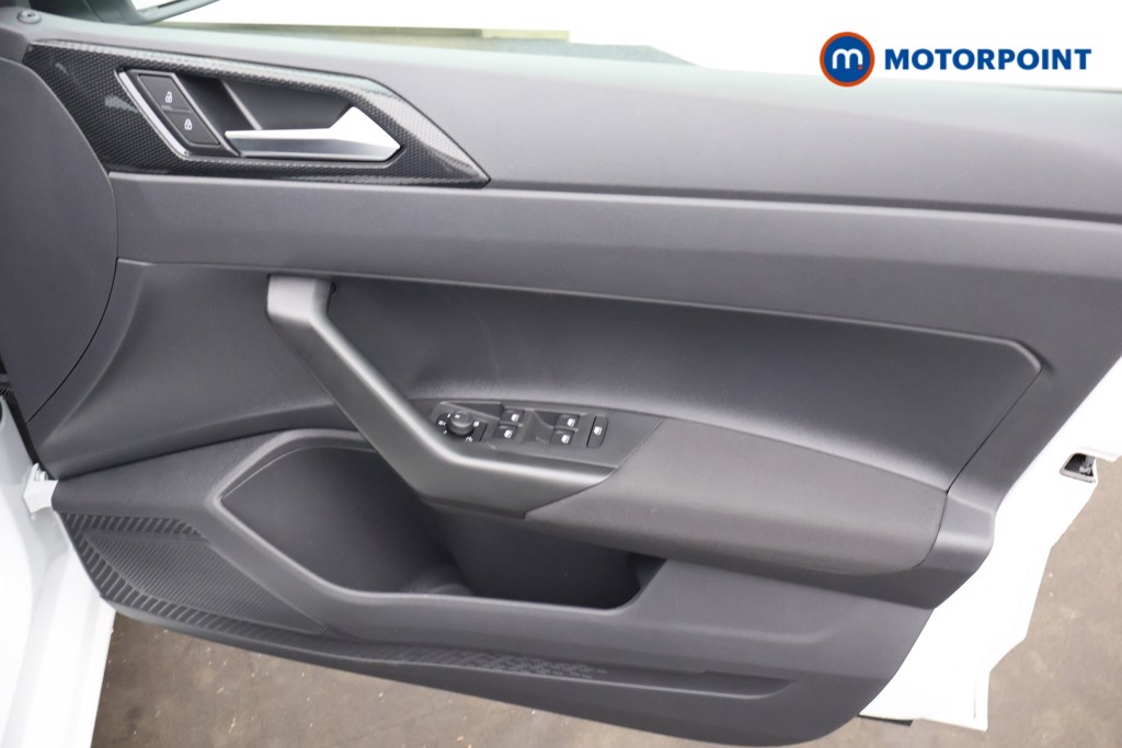 Volkswagen Polo Life Manual Petrol Hatchback - Stock Number (1680760) - 13th supplementary image