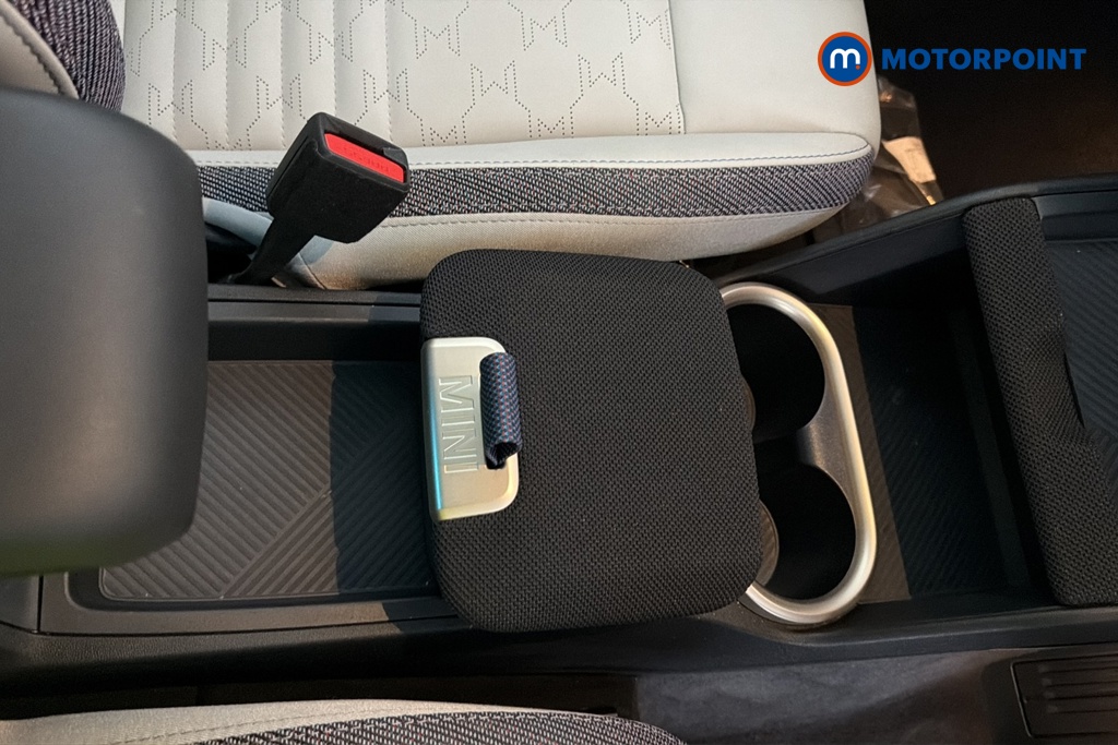 Mini Countryman C Classic Automatic Petrol SUV - Stock Number (1681131) - 15th supplementary image
