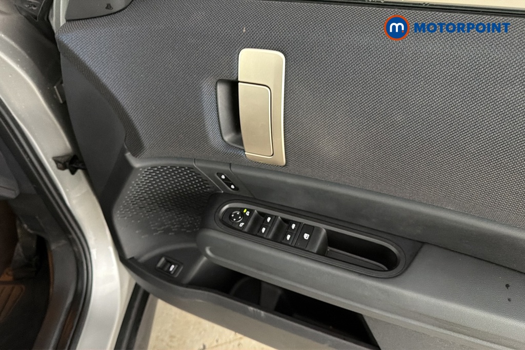 Mini Countryman C Classic Automatic Petrol SUV - Stock Number (1681131) - 19th supplementary image
