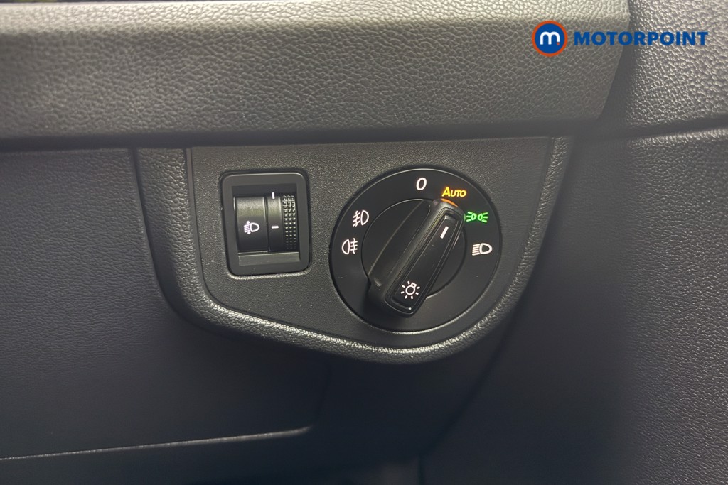 Volkswagen Taigo Life Manual Petrol SUV - Stock Number (1681226) - 17th supplementary image