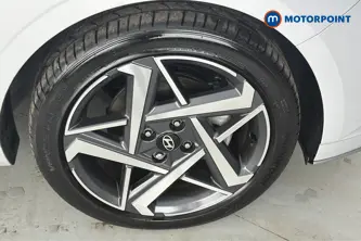 Hyundai I20 Tech Line Automatic Petrol Hatchback - Stock Number (1681497) - 47th supplementary image