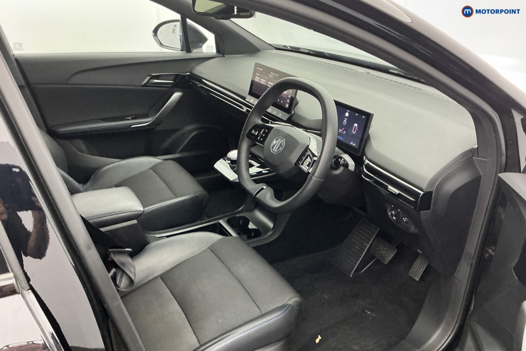 Mg Motor Uk MG4 Trophy Automatic Electric SUV - Stock Number (1681590) - 7th supplementary image