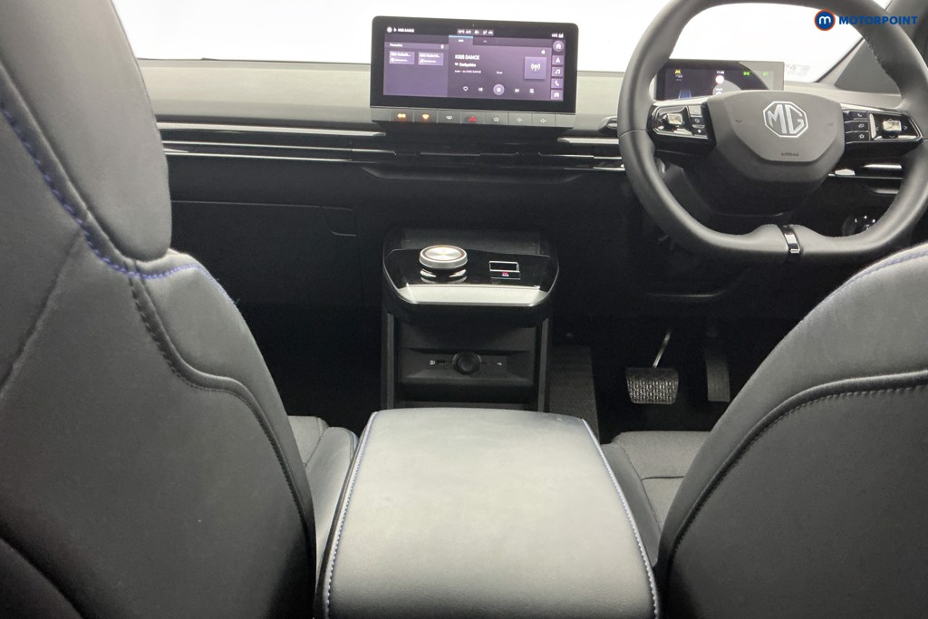 Mg Motor Uk MG4 Trophy Automatic Electric SUV - Stock Number (1681590) - 10th supplementary image