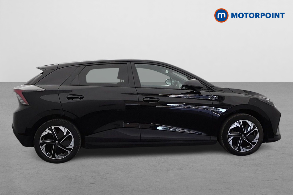 Mg Motor Uk MG4 Trophy Automatic Electric SUV - Stock Number (1681590) - Drivers side