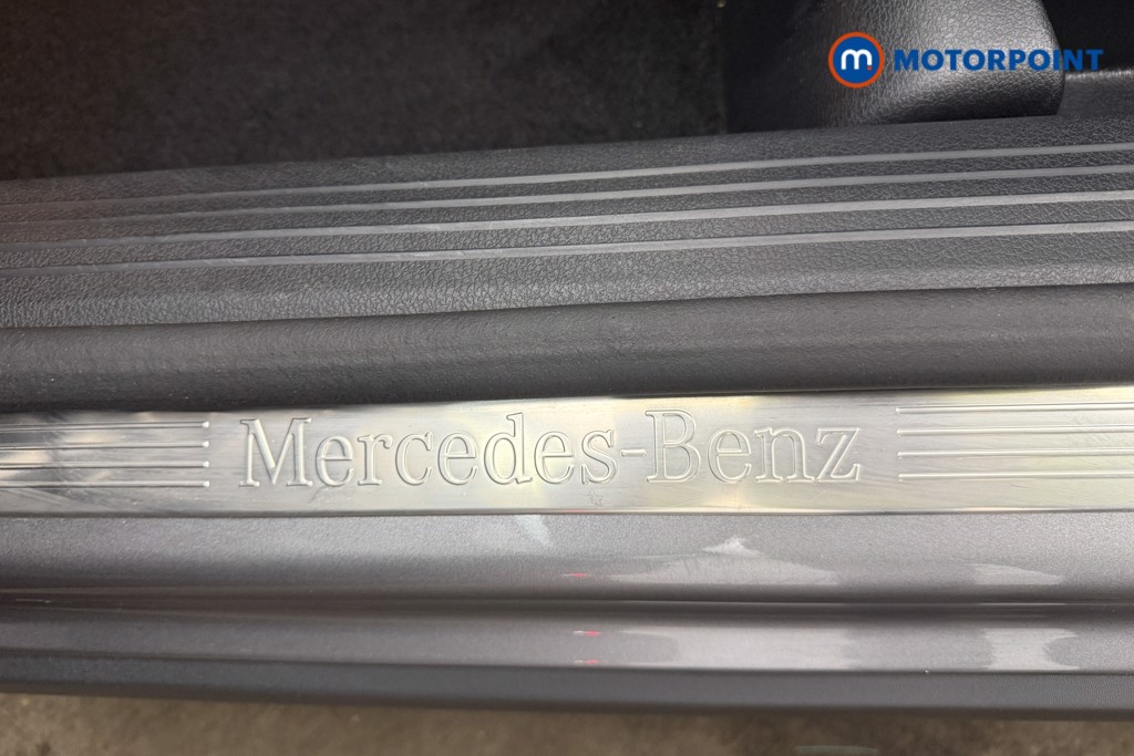 Mercedes-Benz GLA Amg Line Automatic Diesel SUV - Stock Number (1681852) - 9th supplementary image