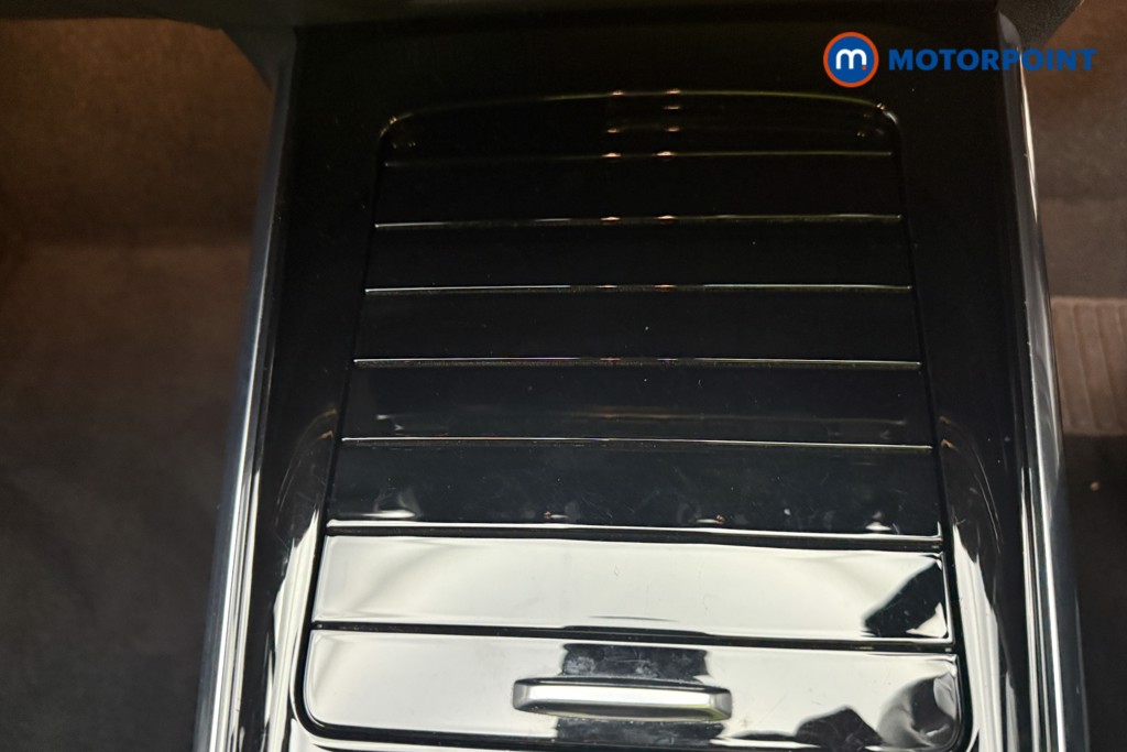 Mercedes-Benz GLA Amg Line Automatic Diesel SUV - Stock Number (1681852) - 45th supplementary image